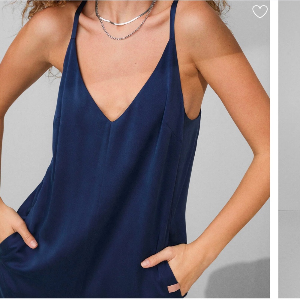 LUNYA BNWT Washable Silk Elastic Strap Jumpsuit in Blue Ellipsis Size M - Picture 6 of 8